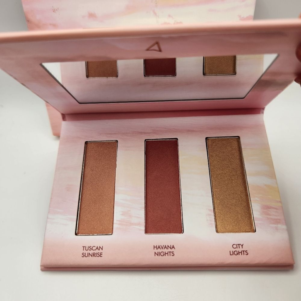 Wander Beauty Wanderess Dusl To Dawn Blush And Highlighter Palette